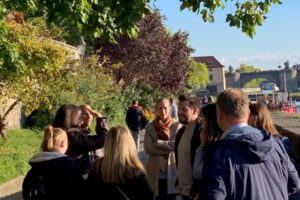 Herbstfest mit alte Mainbrücke verkleinert